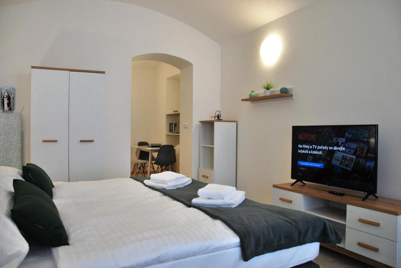 White Swan Boutique Apartments Prag Dış mekan fotoğraf