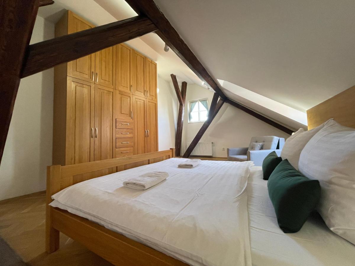 White Swan Boutique Apartments Prag Dış mekan fotoğraf